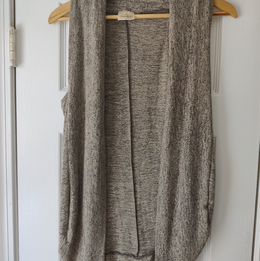 EUC fall lightweight knit cardigan